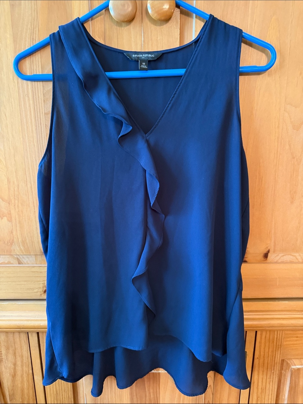 Banana Republic Navy Ruffle V-Neck Sleeveless Camisole